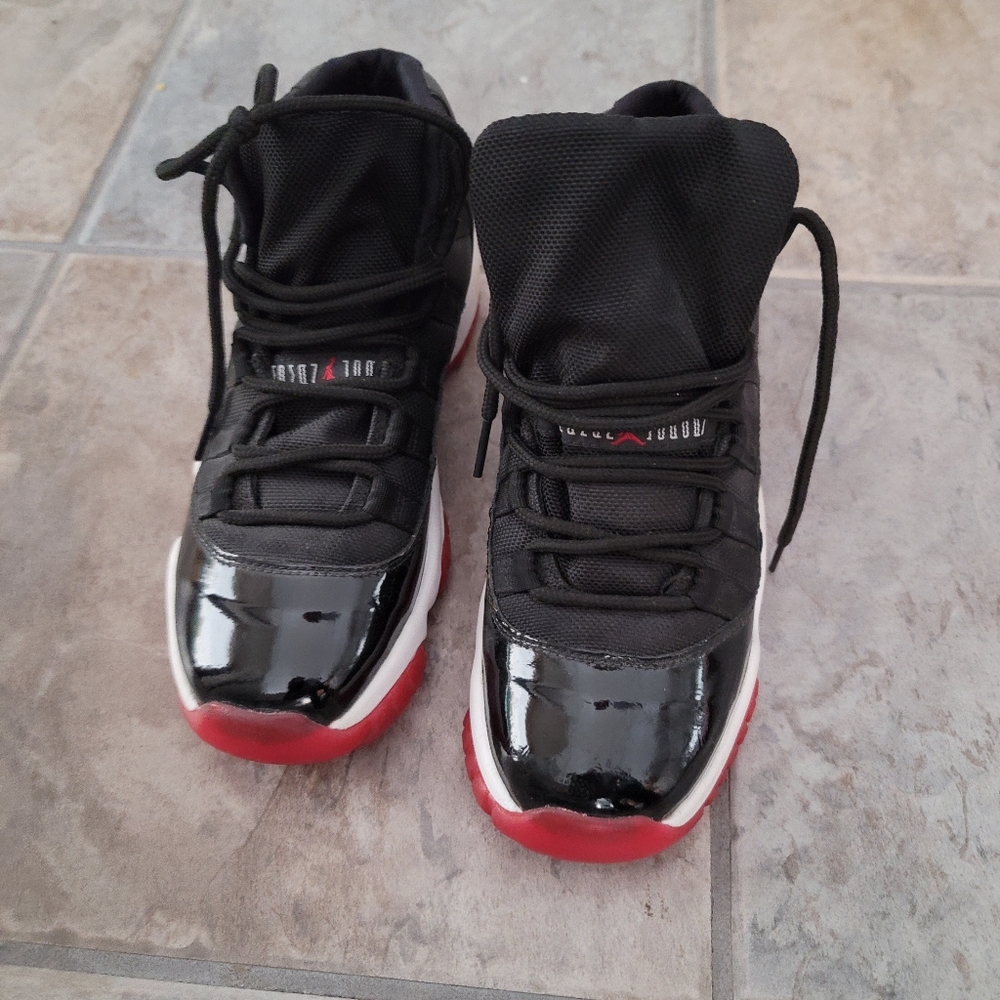 Air Jordan retro "Bred"